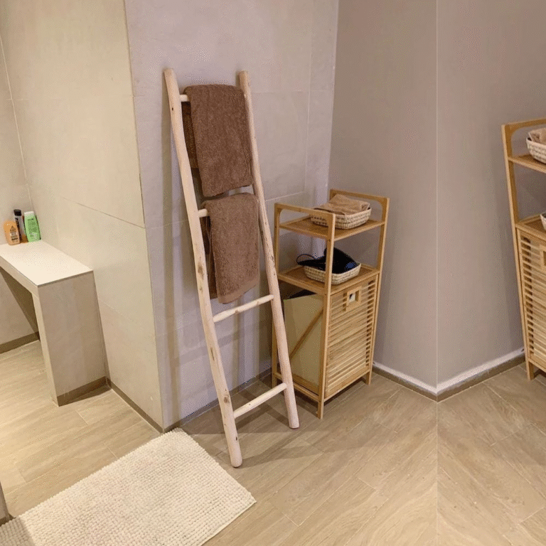 wooden towel ladder​